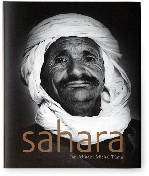kniha Sahara